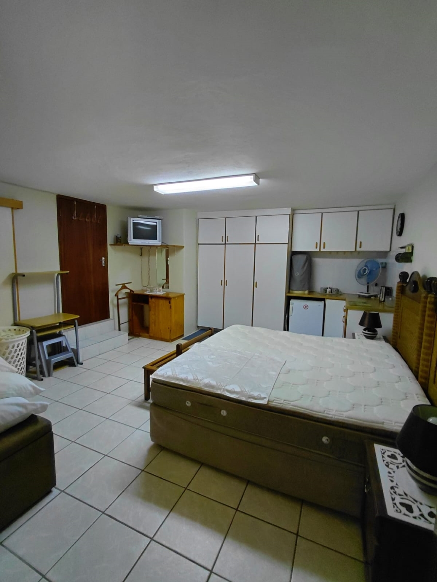 To Let 2 Bedroom Property for Rent in Stilbaai Wes Western Cape